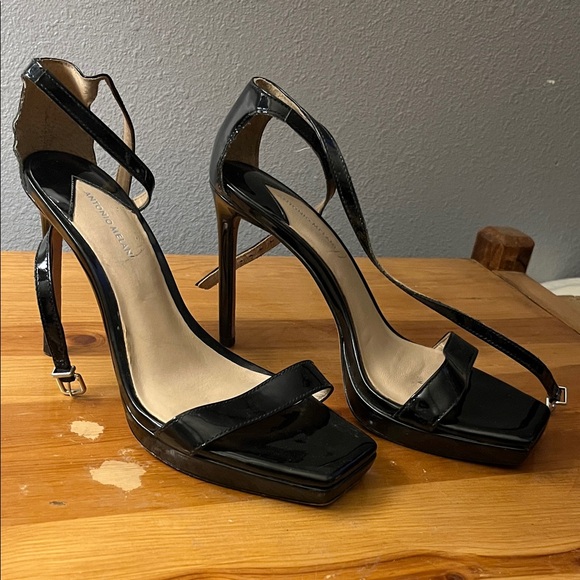 Shoes - Black Patent Leather Strappy Heels Antonio Melani